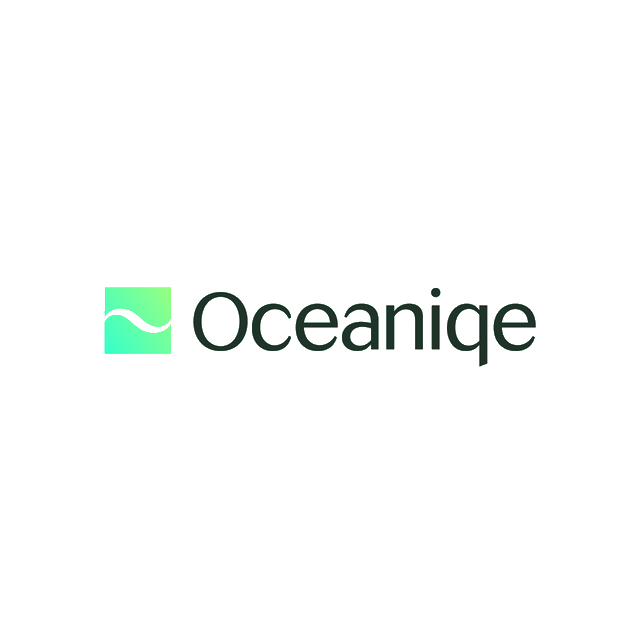 Oceaniqe.com logo, a brandable .com business name for sale